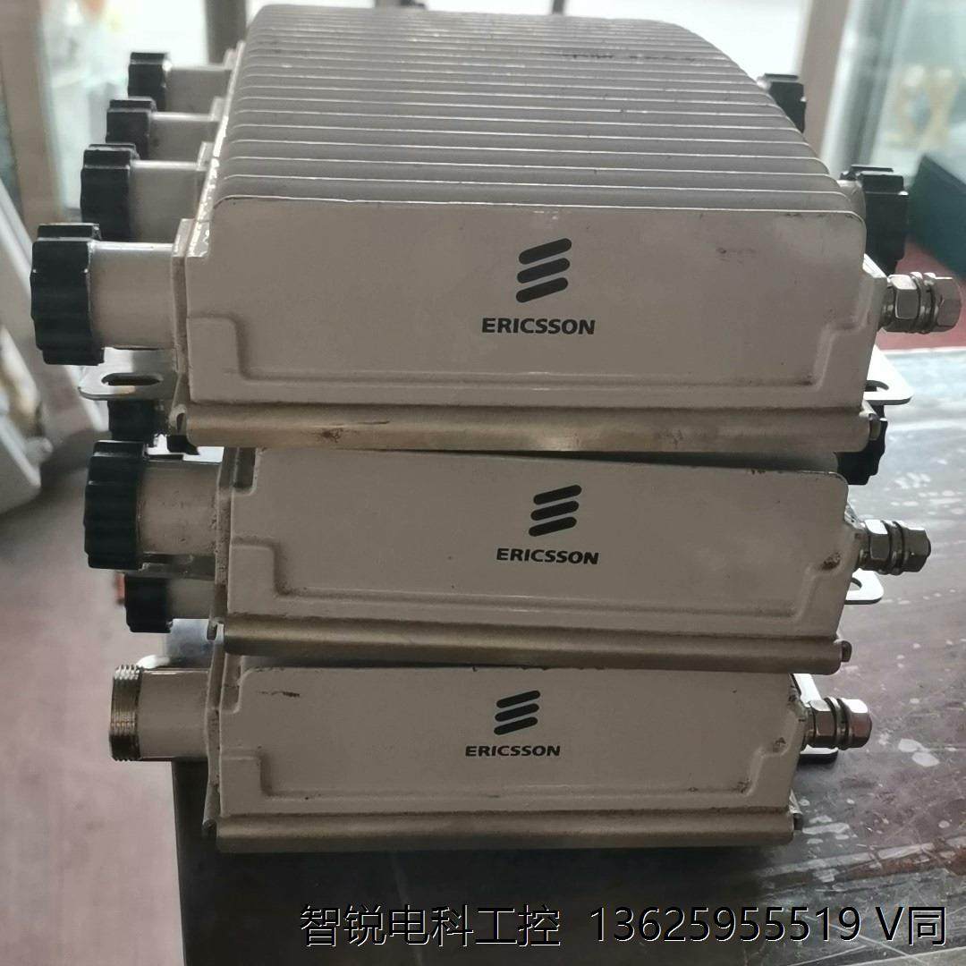爱立信室外基站天线4*1710-2200MHz。单位设备拆机===议价商品