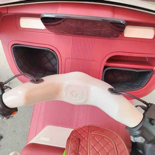 适用适新日H60 93储物盒中控台 电动三轮车后座储物箱垫XR800DZK