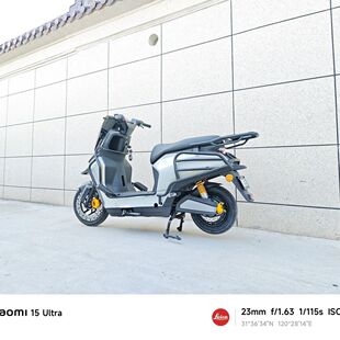 适用爱玛a7pro保险杠护架外卖架尾箱尾架前后杠防摔改装配件后货