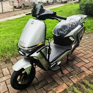 适用深远G06护杠加厚加粗防撞保险杠通用哈铃M95C金箭F60外卖护杠