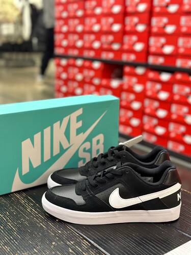 专柜正品Nike SB男子低帮休闲板鞋942237-010