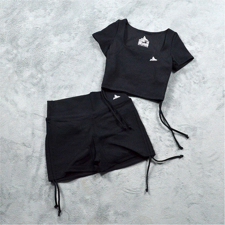 女士瑜伽套装 健身上衣 速干短袖T恤含胸垫短款春夏 紧身运动短裤