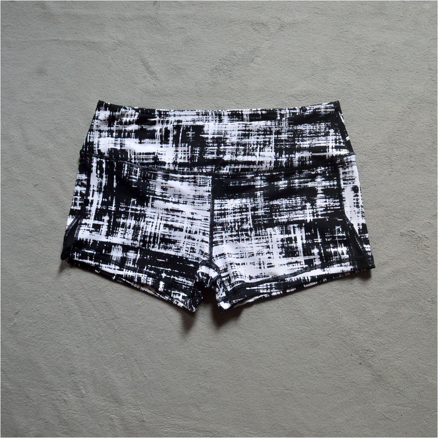 外贸运动瑜伽短裤中低腰扎染弹力速干紧身裤女