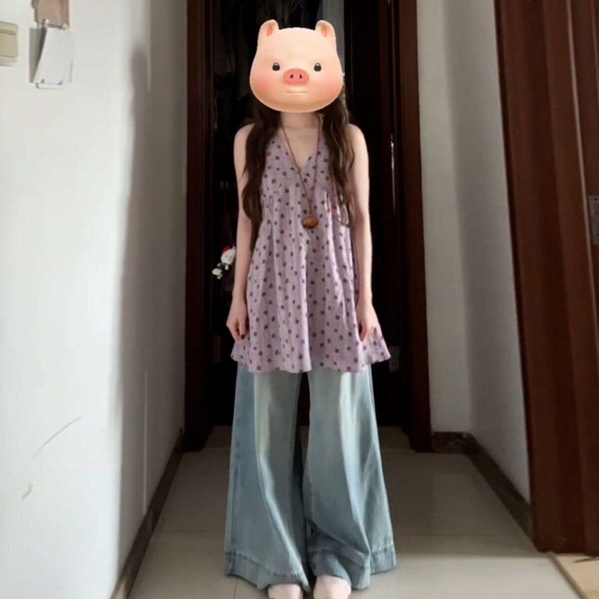 紫色挂脖碎花连衣裙子女夏2026新款法式海边度假绝美露背吊带短裙