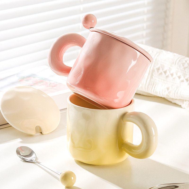 高颜值渐变陶瓷杯子小众设计感马克杯带盖勺女生咖啡杯情侣喝水杯