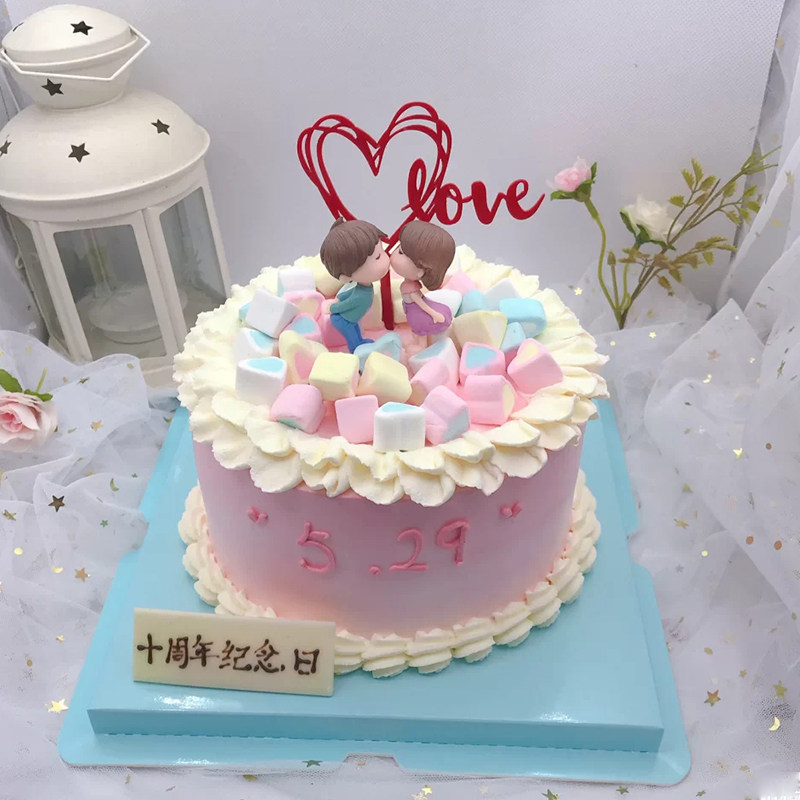 亲嘴娃娃蛋糕装饰树脂摆件确认眼神插件插牌生日派对庆祝蛋糕装饰