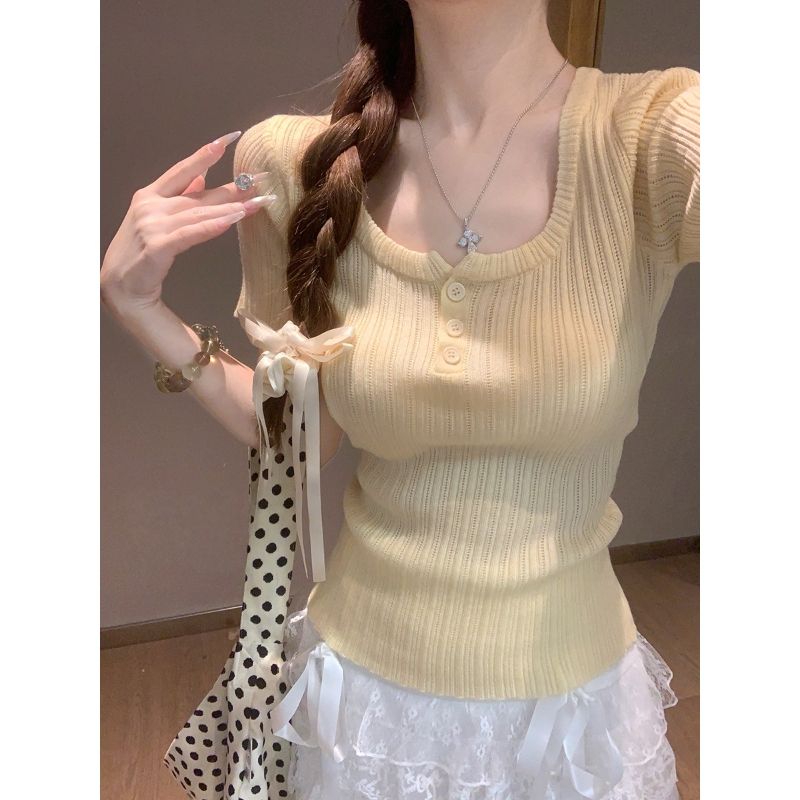 miu系奶黄色掐腰冰丝u领针织衫短袖女夏季2025坑条薄款修身bm上衣