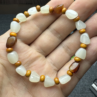 和田玉手链女原石白玉随形手串男女精美手饰石榴石橄榄片隔珠