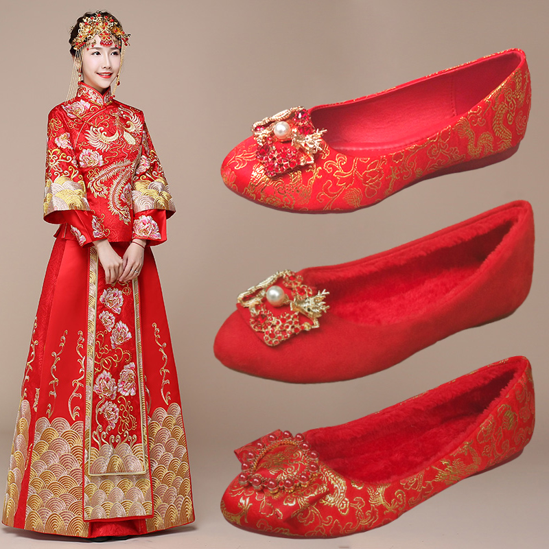 红色秀禾服婚鞋女平底冬季大码结婚鞋子2024新款中式新娘鞋红布鞋