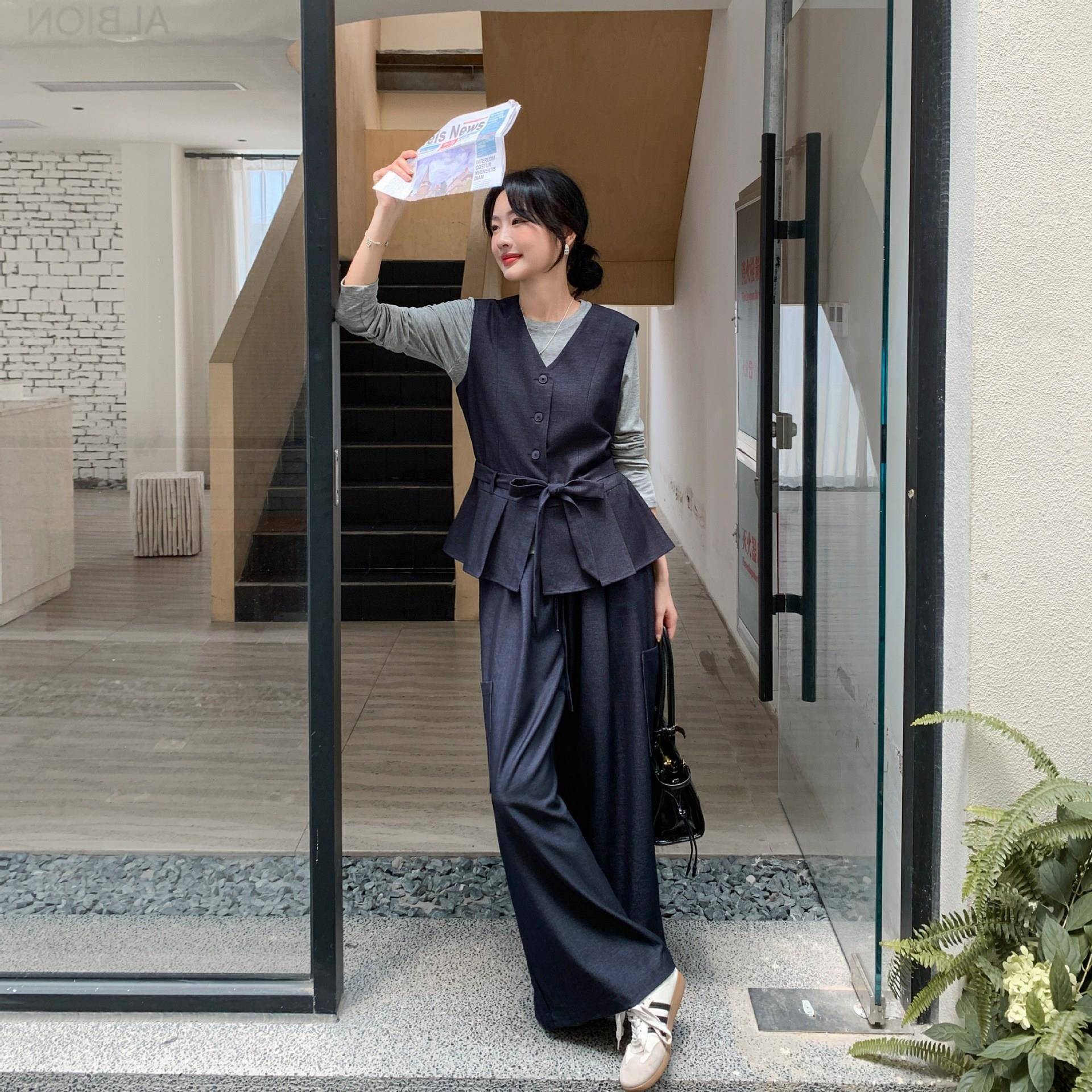 青色时尚套高装20C193-2502藏5秋季级感通勤气质马甲打底衫女阔腿