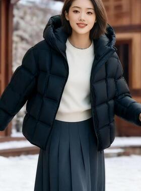 正品撤柜短款休秋闲羽绒服女外款冬新82418款宽松连帽保暖包面服