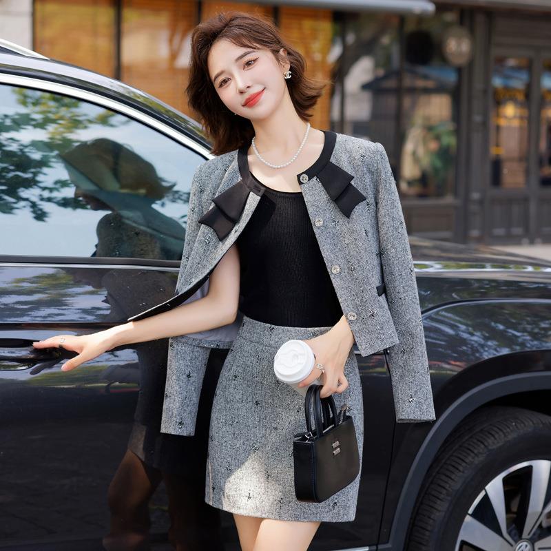 女装时尚套装2024秋名媛小香风裙提花花朵YJ1306短外套件短两套YJ