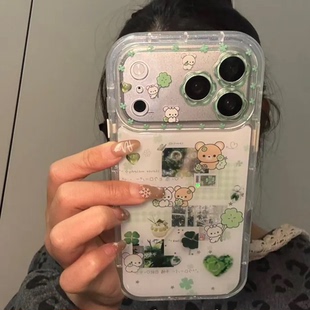 可爱花朵镜头四叶草轻松熊适用iPhone17promax手机壳细闪苹果16PRO高颜值少女心iPhone15 14小众13全包保护套