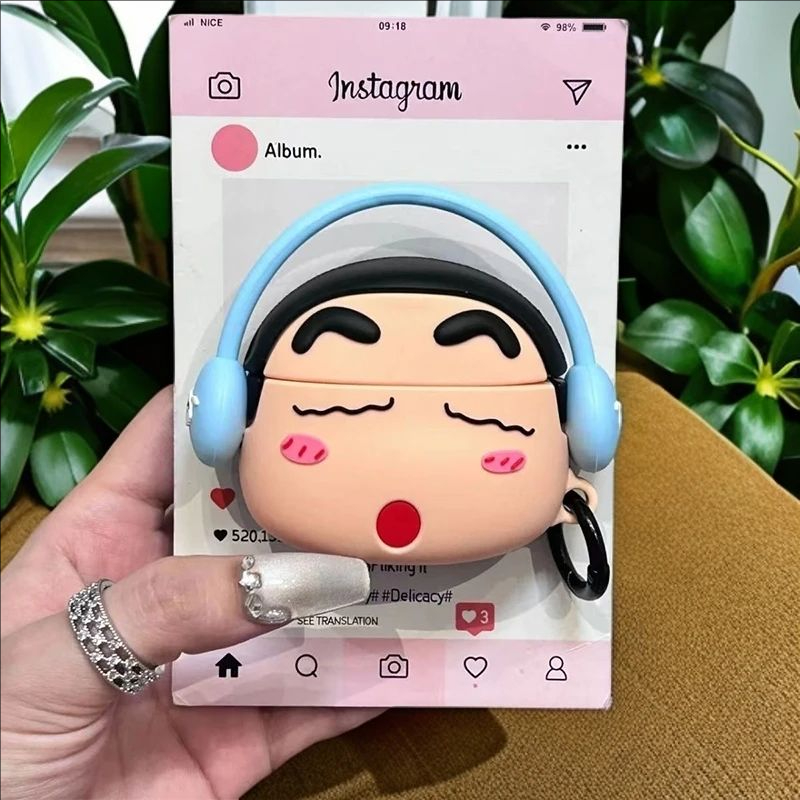 听音乐眯眯眼小新适用于AirPods/spro4耳机套苹果AirPods Pro二代保护套AirPods3软无线蓝牙情侣保护套