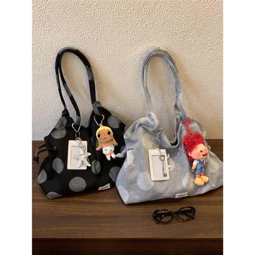 韩系松弛感波点托特帆布