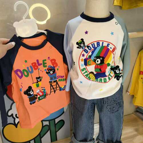 日系26春季新款男女童装 男孩DB音乐熊斜肩拼接纯棉长袖T恤