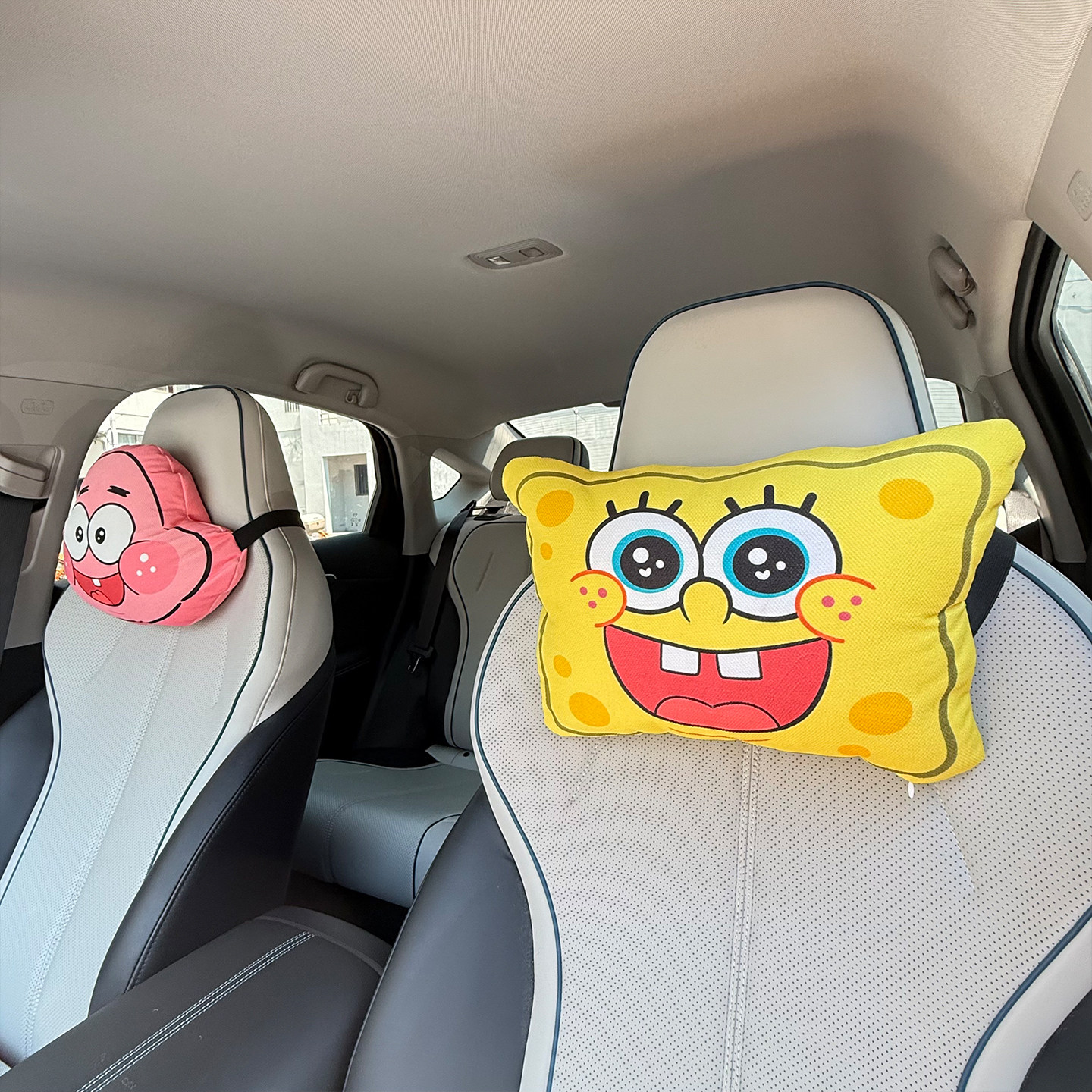 海绵宝宝车载头枕车用护颈枕