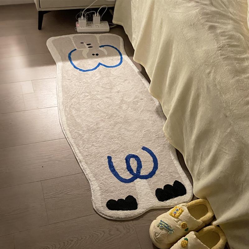 仿羊绒地毯卧室客厅床边毯房间家用地垫异形可爱毛绒长条女孩儿童