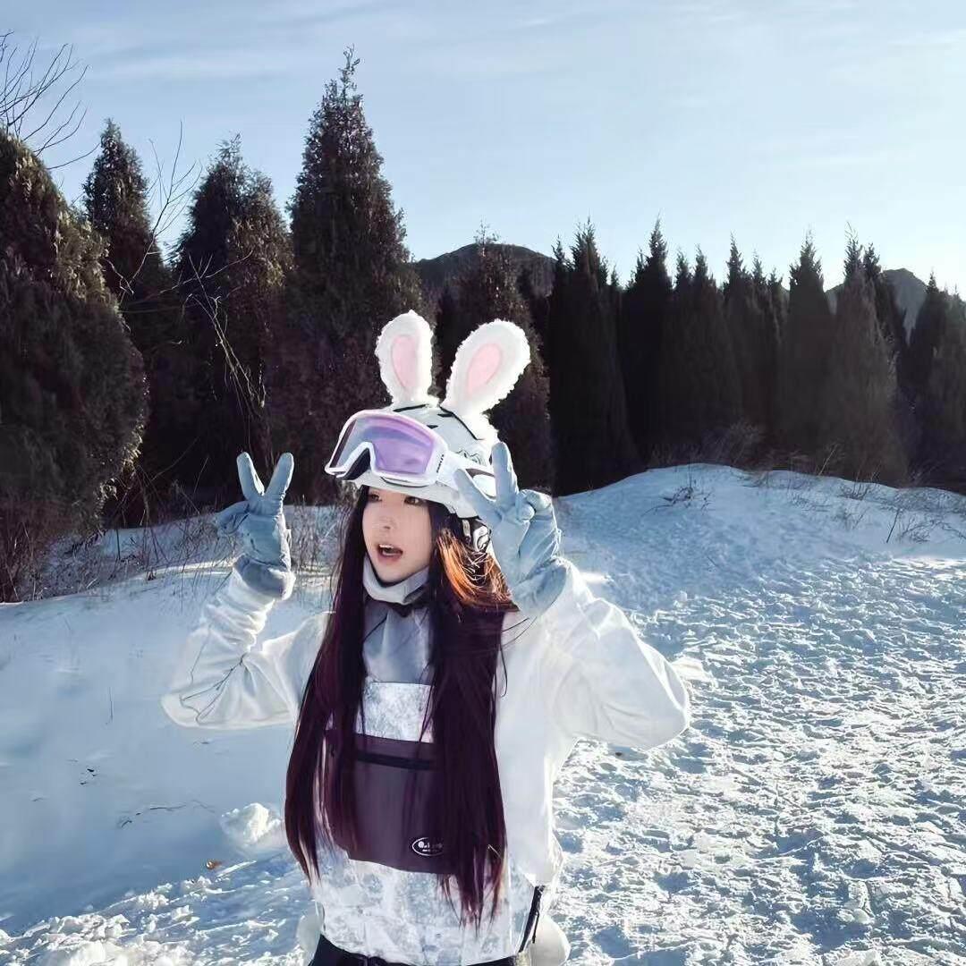 滑雪头盔装饰女儿童可爱粉色少女心兔子耳朵小配件蝴蝶结拍照道具
