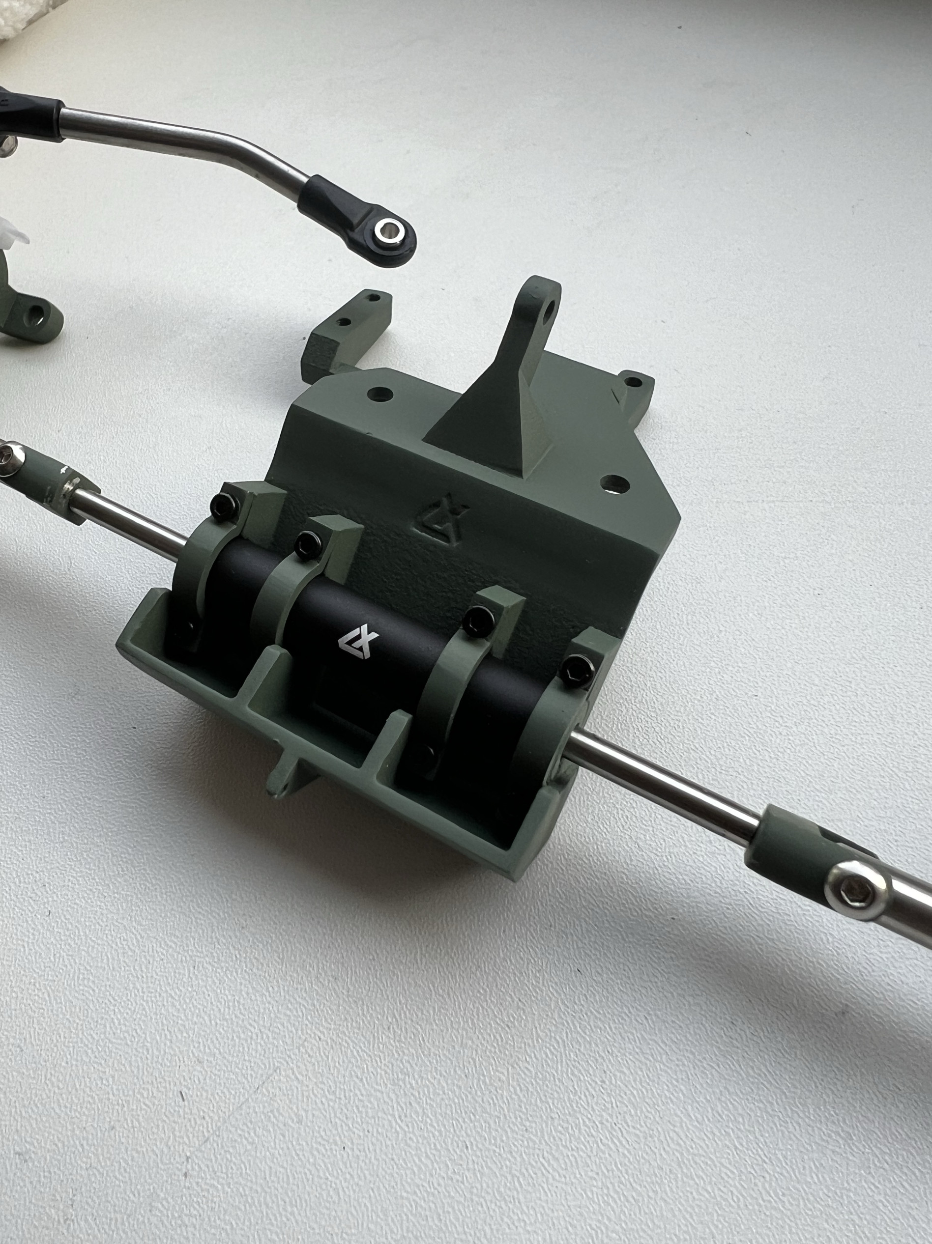 LX1/10RC幽灵管架攀爬车车桥仿真液压转向系统