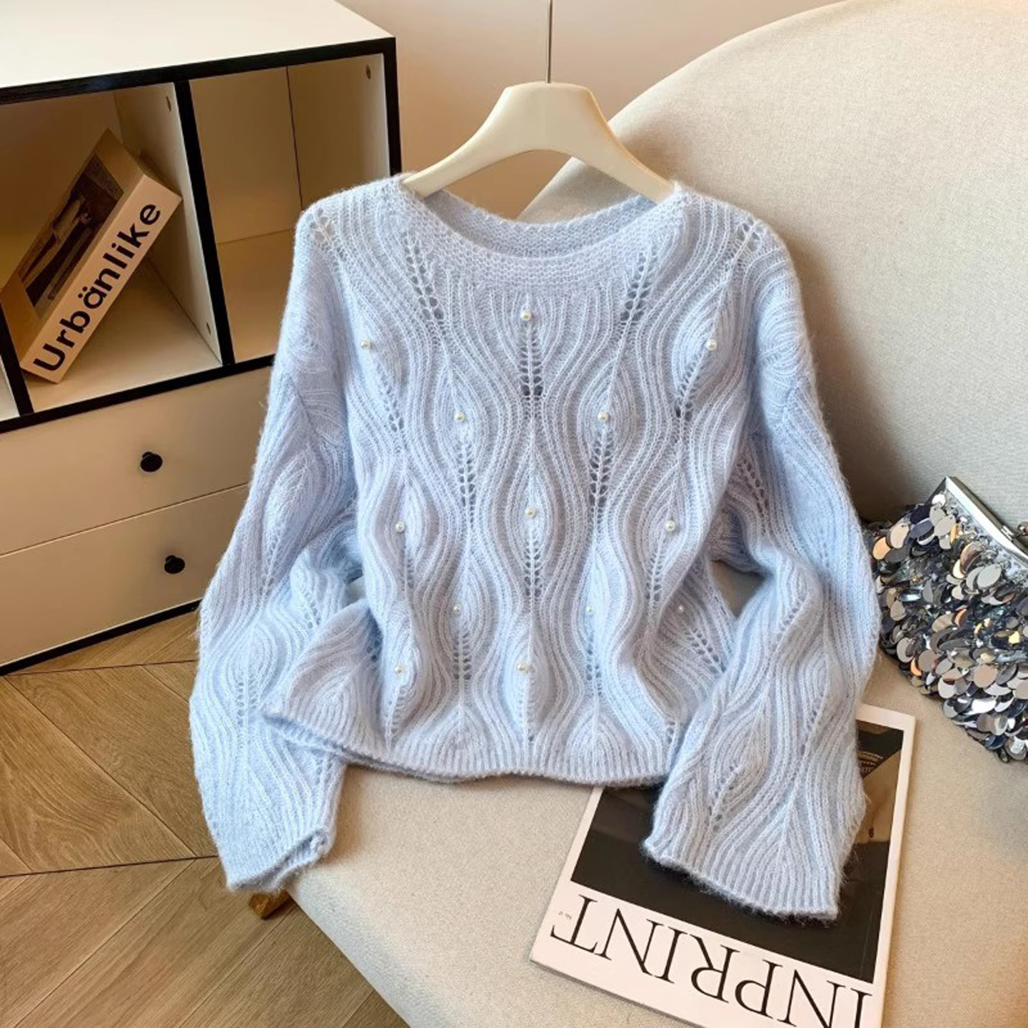 马海毛毛衣女款镂空钉珠针织衫