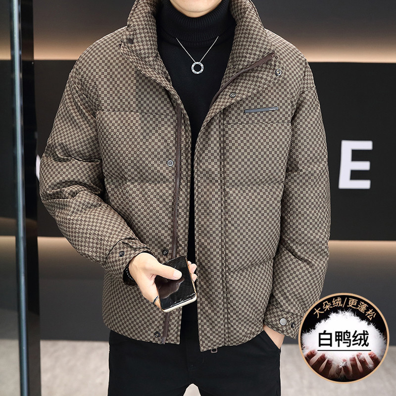 潮牌轻奢纯色羽绒服男款冬季2025新款保暖白鸭绒外套高级感防寒服