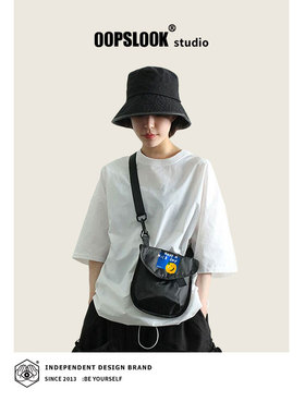 升级版巫鹿可原创笑脸防泼水迷你小包女包手机口红包斜挎小包包