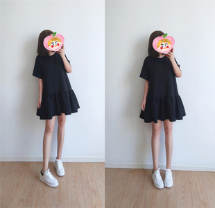 黑色夏季新款女夏宽松气质显瘦遮肉短款圆领短袖可爱娃娃款连衣裙