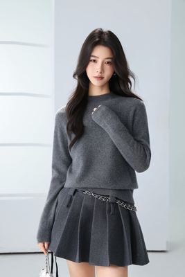 秋冬新款简约百搭休闲半高领山羊绒针织衫女长袖上衣毛衣打底内搭