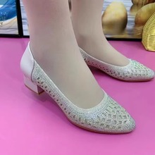 网纱真皮水钻女凉鞋2025夏季新款包头软底粗跟中年网鞋工作鞋镂空