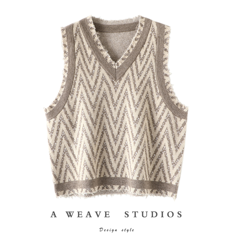 启超高端100%纯山羊绒衫