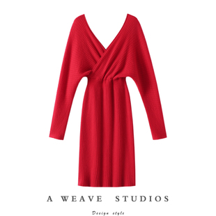 穿出礼服感 美醉 红色双V领羊绒衫 女长款 100%纯山羊绒毛衣连衣裙