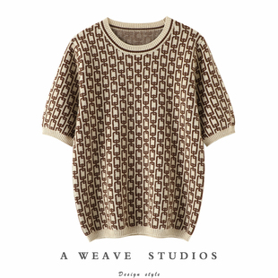 加厚毛衣秋冬 女纯羊绒衫 散发着高贵感 咖色链条提花圆领羊绒短袖