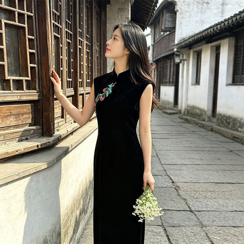 黑色丝绒无袖国风新中式苏州长款旗袍改良年轻款2026新款女高级感