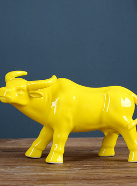 工艺品黄色镇宅吉祥乔迁风水瓷器