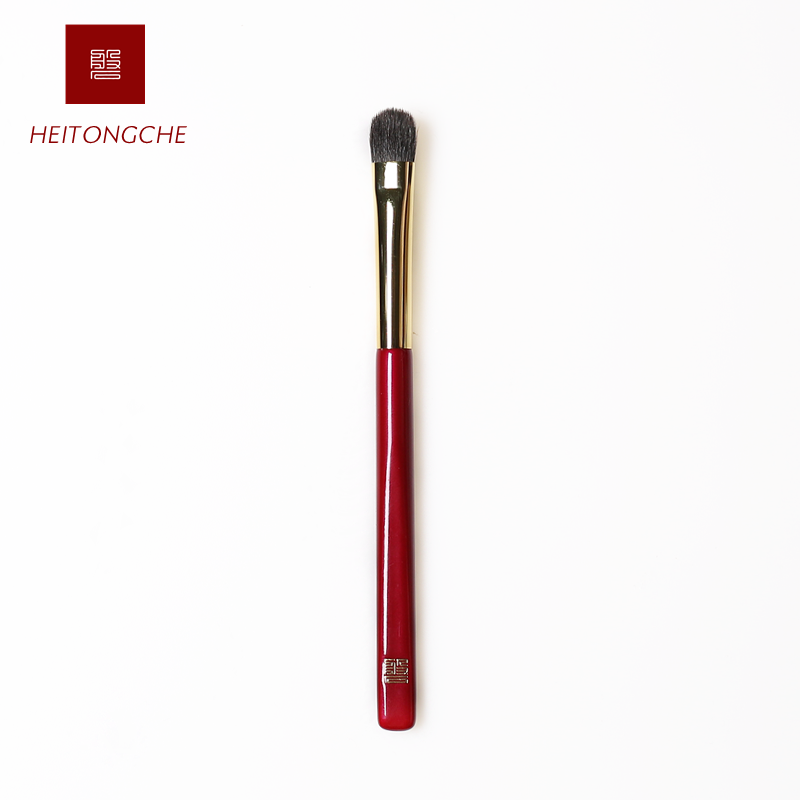 新款黑瞳澈05灰鼠毛铺眼影刷