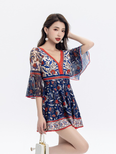 保守高级感大码 妈妈泳装 遮肚连体裙式 夏季 泡温泉2023新款 泳衣女款