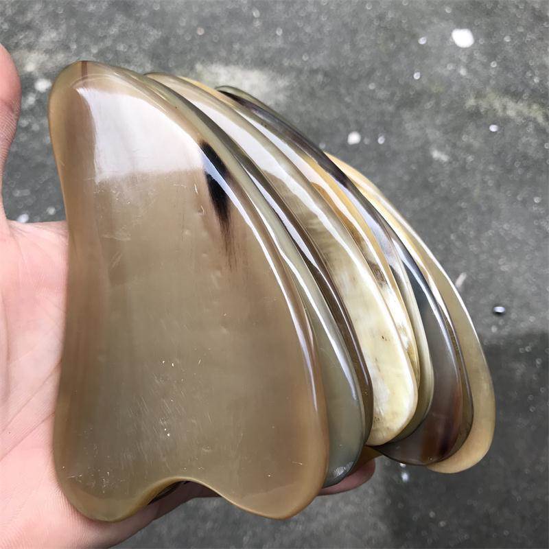 Tianlan horn 3.5-5mm thick horn scraping plate comma-shaped