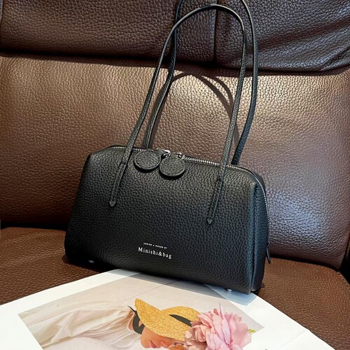 香港正品真皮法式腋下包女包新款高级感头层牛皮法棍包小众单肩包