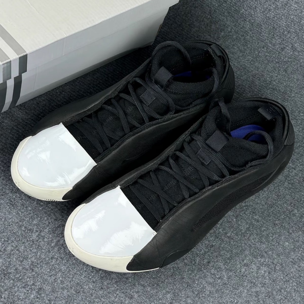 Adidas Harden Vol. 8 哈登8卡其色男子低帮实战 IG6648