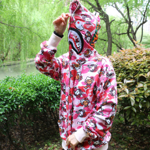 春秋潮牌男女款经典鲨鱼迷彩卡通连帽卫衣情侣加厚纯棉宽松外套
