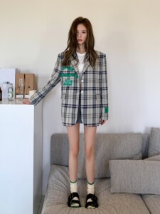 【限时促销】 SOMESOWE复古LOGO格纹学院风西装外套女休闲西服