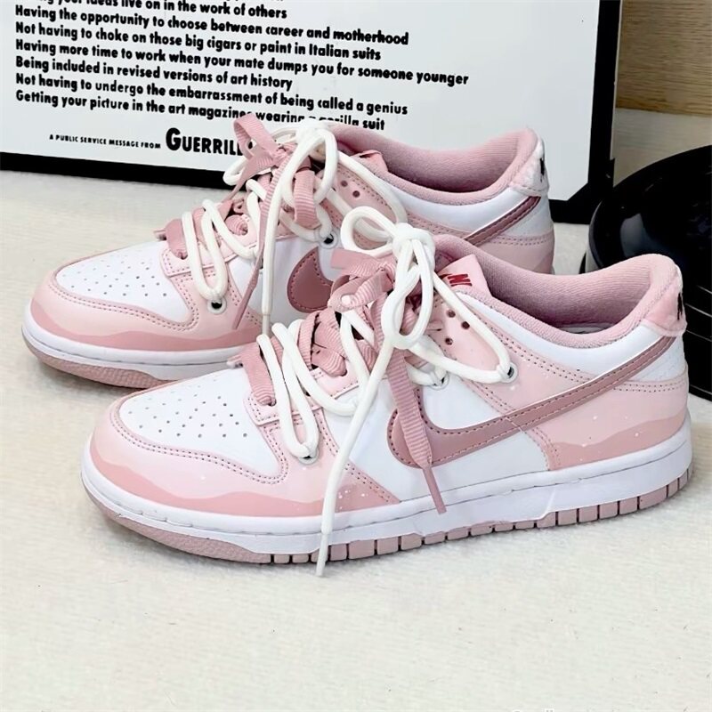 【球鞋定制】耐克 NIKE DUNK LOW 粉之潮 女粉色系休闲百搭板鞋