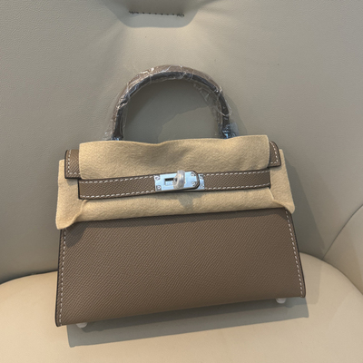 出清全新牛皮凯莉迷你19CM大象灰EP皮手掌纹银色五金包包一只