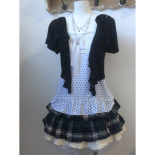 小个子减龄显瘦套装女夏季黑色开衫+波点吊带+格纹蛋糕短裙三件套