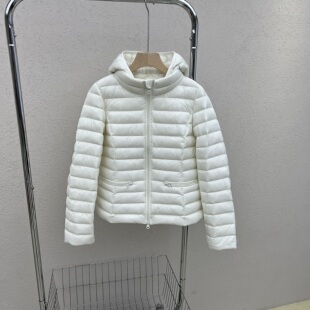 2026冬季新款轻薄连帽排骨羽绒服女95白鸭绒收腰修身显瘦保暖外套