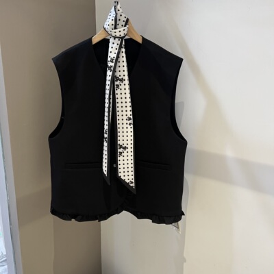 雷洛奇丽9357配丝巾V领西装马甲