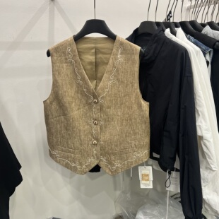 坎肩外套 老钱风刺绣V领亚麻马甲背心女复古短款 欧货2026春季 新款
