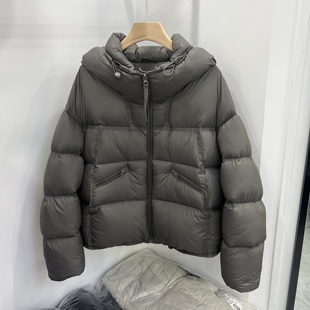 泡芙连帽短款羽绒服女2025冬季新款加厚保暖90白鸭绒面包服外套潮