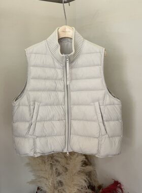2026冬季新款设计感针织立领羽绒服马甲背心女保暖90鸭绒坎肩外套
